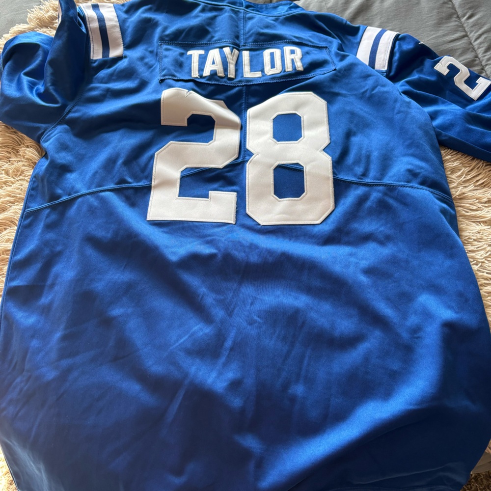 Jonathan Taylor large Nike colts jersey